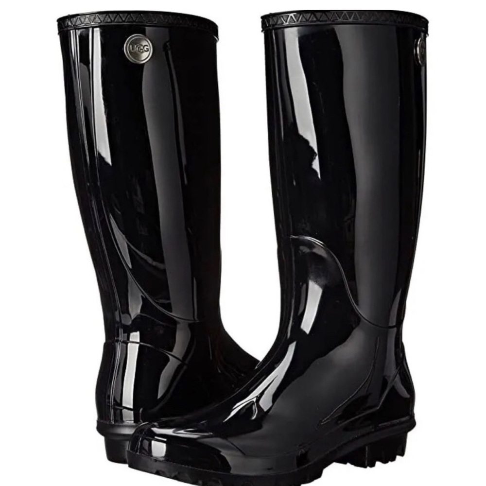UGG Shaye Rain boots